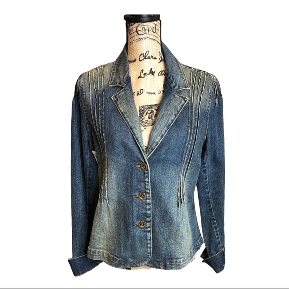Levi’s vintage blazer jean jacket size large